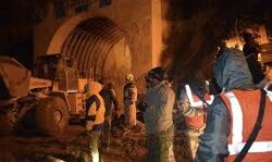 ഋഷി ഗംഗയില്‍ ജലനിരപ്പ് വീണ്ടും ഉയരുന്നു; ഉത്തരാഖണ്ഡില്‍ രക്ഷാപ്രവര്‍ത്തനം നിര്‍ത്തിവച്ചു