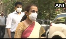 കള്ളപ്പണം വെളുപ്പിക്കല്‍ കേസ്: മുന്‍ ഐസിഐസിഐ ബാങ്ക് സിഇഒ ചന്ദ കൊച്ചാറിന് ജാമ്യം; രാജ്യം വിട്ടുപോവരുതെന്ന് കോടതി