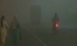 ഡല്‍ഹിയില്‍ കനത്ത പുകമഞ്ഞ്; ദൃശ്യത കുറഞ്ഞു