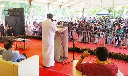 കേരളത്തെ ഉന്നത വിദ്യാഭ്യാസ ഹബ്ബാക്കി മാറ്റും: മുഖ്യമന്ത്രി