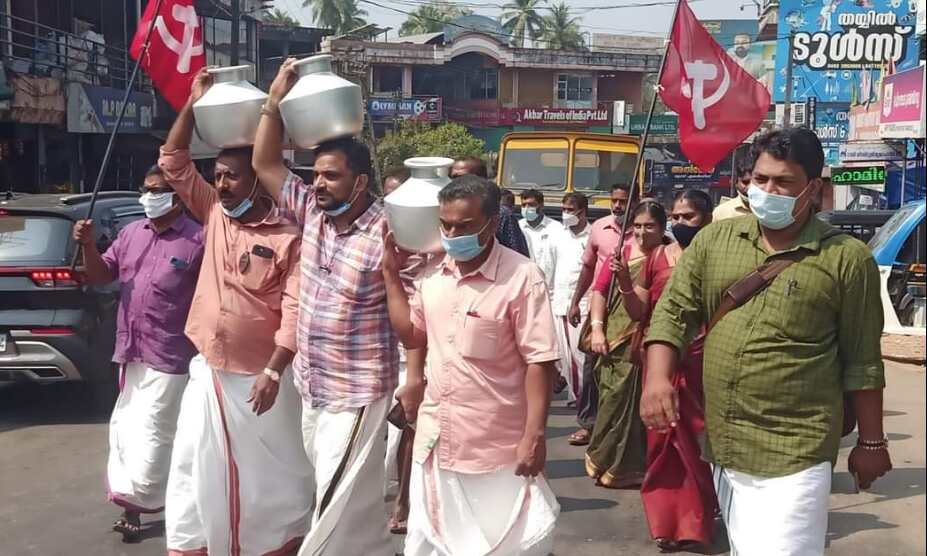 കുടിവെള്ള പ്രശ്‌നത്തിന് പരിഹാരമാവശ്യപ്പെട്ട് സിപിഎം മാര്‍ച്ച്