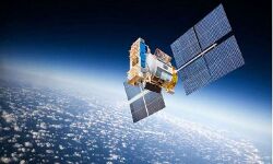 നരേന്ദ്ര മോദിയുടെ ചിത്രവും ഭഗവത് ഗീതയുടെ കോപ്പിയും അടുത്ത ഉപഗ്രഹത്തില്‍ ബഹിരാകാശത്തേക്ക്