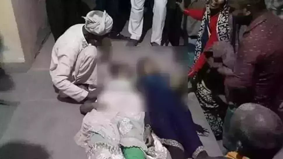 ക്രൂരതയുടെ തലസ്ഥാനമായി വീണ്ടും ഉത്തര്പ്രദേശ്: രണ്ട് ദലിത് പെണ്കുട്ടികളെ പീഡിപ്പിച്ച് കൂട്ടിക്കെട്ടി വിഷം കൊടുത്തു കൊന്നു ക്രൂരതയുടെ തലസ്ഥാനമായി വീണ്ടും ഉത്തര്പ്രദേശ്: രണ്ട് ദലിത് പെണ്കുട്ടികളെ പീഡിപ്പിച്ച് കൂട്ടിക്കെട്ടി വിഷം കൊടുത്തു കൊന്നു