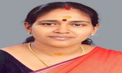 ഉദ്യോഗാര്ഥിസമരത്തെ പിന്തുണച്ചുള്ള ശോഭാ സുരേന്ദ്രന്റ നിരാഹാരം: യുവമോര്ച്ച സെക്രട്ടേറിയറ്റ് മാര്ച്ച് മാറ്റി ഉദ്യോഗാര്ഥിസമരത്തെ പിന്തുണച്ചുള്ള ശോഭാ സുരേന്ദ്രന്റ നിരാഹാരം: യുവമോര്ച്ച സെക്രട്ടേറിയറ്റ് മാര്ച്ച് മാറ്റി