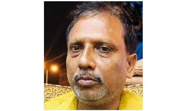 പ്രവാസം അവസാനിപ്പിച്ച് നാട്ടിലേക്ക് മടങ്ങാനിരിക്കെ മലയാളി മരിച്ചു പ്രവാസം അവസാനിപ്പിച്ച് നാട്ടിലേക്ക് മടങ്ങാനിരിക്കെ മലയാളി മരിച്ചു