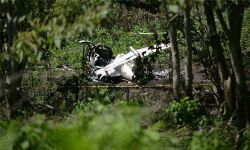 മെക്‌സിക്കന്‍ വ്യോമസേന വിമാനം തകര്‍ന്ന് ആറ് സൈനികര്‍ മരിച്ചു