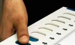 നിയമസഭാ തിരഞ്ഞെടുപ്പ്: അനധികൃത സാധനങ്ങളുടെ കടത്ത് തടയാന് അതിര്ത്തി ചെക്ക്പോസ്റ്റുകളില് പരിശോധന നിയമസഭാ തിരഞ്ഞെടുപ്പ്: അനധികൃത സാധനങ്ങളുടെ കടത്ത് തടയാന് അതിര്ത്തി ചെക്ക്പോസ്റ്റുകളില് പരിശോധന