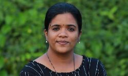 പി അനന്തന് സ്മാരക മാധ്യമ പുരസ്ക്കാരം ഷാനി പ്രഭാകരന് പി അനന്തന് സ്മാരക മാധ്യമ പുരസ്ക്കാരം ഷാനി പ്രഭാകരന്