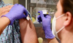 കൊവിഡ്: 60 കഴിഞ്ഞവര്‍ക്കുള്ള വാക്‌സിന്‍ വിതരണം മാര്‍ച്ച് മുതല്‍