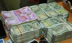 35 ലക്ഷം രൂപയുടെ കുഴല്‍പ്പണവുമായി രണ്ട് പേര്‍ പിടിയില്‍