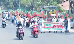 ഇന്ധന വില വര്‍ധനവ്: കേന്ദ്ര സര്‍ക്കാര്‍ രാജ്യത്തെ കൊള്ളയടിക്കുന്നു: എസ്ഡിടിയു