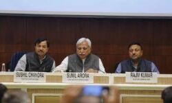 തമിഴ്നാട്ടിലും പുതുച്ചേരിയിലും തിരഞ്ഞെടുപ്പ് ഒറ്റഘട്ടം, ബംഗാളില്‍ എട്ട് ഘട്ടം, അസമിൽ മൂന്ന്