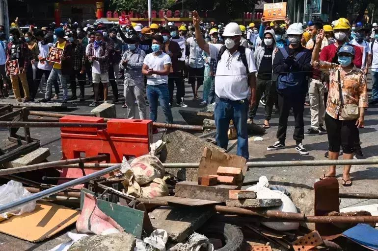 മ്യാന്‍മര്‍ പ്രക്ഷോഭകര്‍ക്കെതിരായ സൈനിക നടപടിയെ അപലപിച്ച് ലോക നേതാക്കള്‍