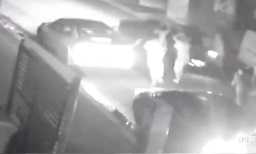 കര്ഷക സമരം: സിഡ്നിയില് സിഖുകാര്ക്കെതിരേ ഇന്ത്യന് സര്ക്കാര് അനുകൂലികളുടെ ആക്രമണം കര്ഷക സമരം: സിഡ്നിയില് സിഖുകാര്ക്കെതിരേ ഇന്ത്യന് സര്ക്കാര് അനുകൂലികളുടെ ആക്രമണം