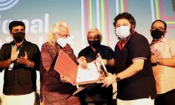 രാജ്യാന്തര ചലച്ചിത്ര മേള: സുവര്‍ണചകോരം ദിസ് ഈസ് നോട്ട് എ ബറിയല്‍ ബട്ട് എ റിസ്‌റക്ഷന്, പ്രേക്ഷകപുരസ്‌കാരം ചുരുളിക്ക്