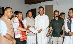 തിരഞ്ഞെടുപ്പില്‍ സീറ്റില്ല; അസമില്‍ ബിജെപി മന്ത്രി കോണ്‍ഗ്രസില്‍ ചേര്‍ന്നു