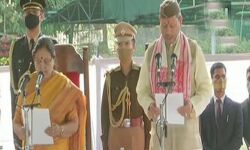 തിരത് സിങ് റാവത്ത് ഉത്തരാഖണ്ഡ് മുഖ്യമന്ത്രിയായി സ്ഥാനമേറ്റു