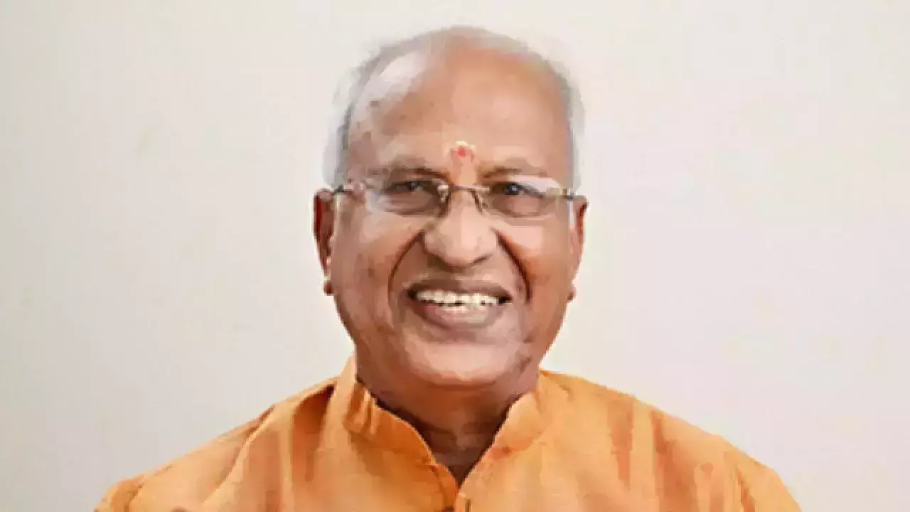 വോട്ട് കച്ചവടം ഇനി വേണ്ടെന്ന് ബിജെപി പ്രവര്ത്തകര്ക്ക് ഒ രാജഗോപാലിന്റെ ഉപദേശം വോട്ട് കച്ചവടം ഇനി വേണ്ടെന്ന് ബിജെപി പ്രവര്ത്തകര്ക്ക് ഒ രാജഗോപാലിന്റെ ഉപദേശം