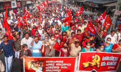 പ്രവര്‍ത്തകരുടെ സമ്മര്‍ദ്ദത്തിന് വഴങ്ങില്ല; കുറ്റിയാടിയില്‍ സിപിഎം വിശദീകരണയോഗം