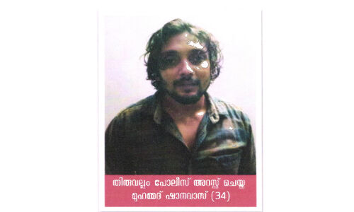 കഞ്ചാവ് മൊത്ത വില്‍പ്പന: എട്ട് കിലോ കഞ്ചാവുമായി ഒരാള്‍ പിടിയില്‍