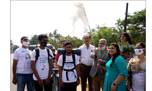 സ്റ്റാന്ഡ് വിത്ത് റെഫ്യൂജീസ് : അഭയാര്ഥികള്ക്ക് ഐക്യദാര്ഢ്യവുമായി യുവാക്കളുടെ കാല് നടയാത്ര സ്റ്റാന്ഡ് വിത്ത് റെഫ്യൂജീസ് : അഭയാര്ഥികള്ക്ക് ഐക്യദാര്ഢ്യവുമായി യുവാക്കളുടെ കാല് നടയാത്ര