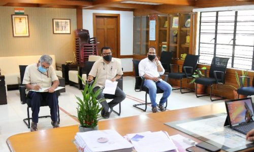 സോഷ്യല് മീഡിയ പരസ്യം നിരീക്ഷണം കര്ശനമാക്കി തിരഞ്ഞെടുപ്പ് കമ്മീഷന് സോഷ്യല് മീഡിയ പരസ്യം നിരീക്ഷണം കര്ശനമാക്കി തിരഞ്ഞെടുപ്പ് കമ്മീഷന്