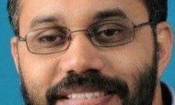 വേങ്ങരയില്‍ കുഞ്ഞാലിക്കുട്ടിയെ നേരിടാന്‍ അഡ്വ. സാദിഖ് നടുത്തൊടി