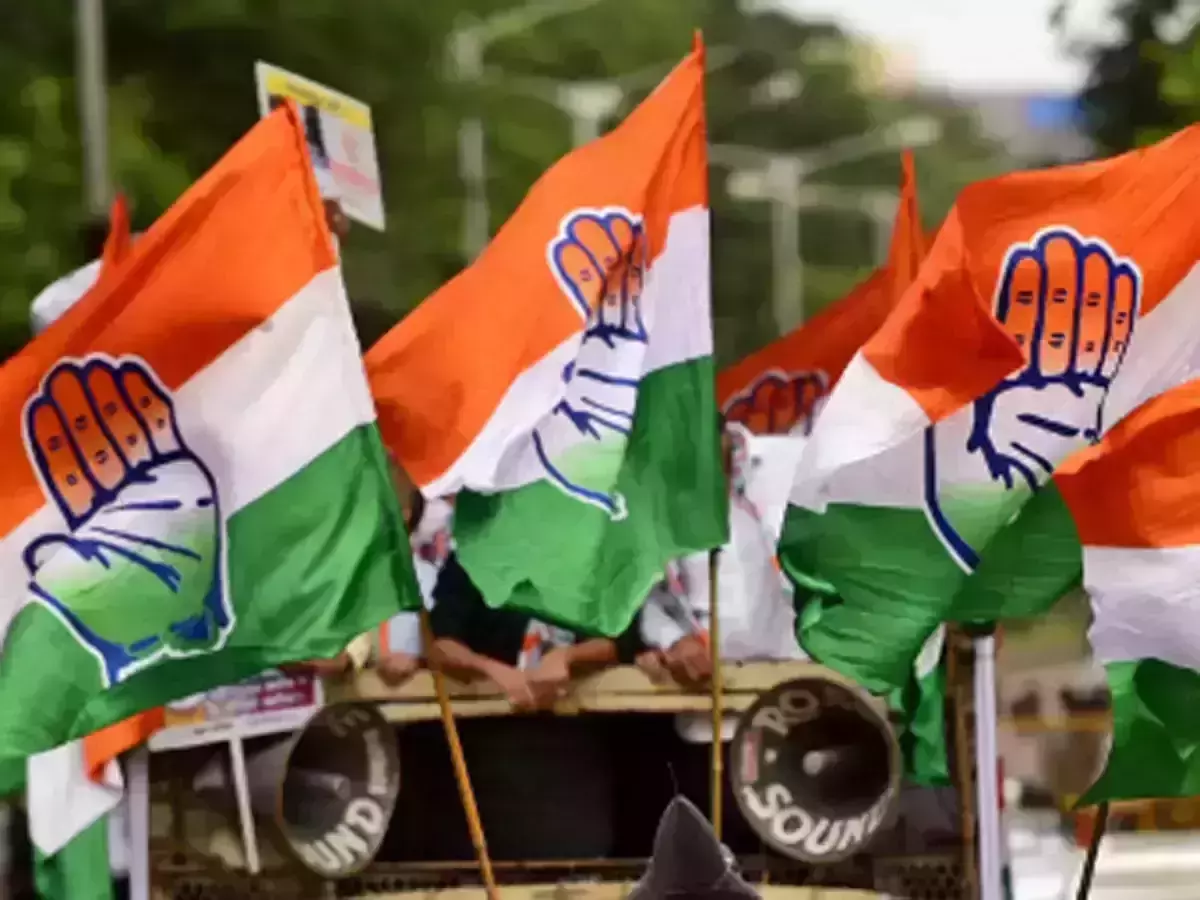 പാര്ട്ടിക്കെതിരെയുള്ള പരസ്യ പ്രസ്താവന എഐസിസി വിലക്കി: ലംഘിച്ചാല് നടപടി പാര്ട്ടിക്കെതിരെയുള്ള പരസ്യ പ്രസ്താവന എഐസിസി വിലക്കി: ലംഘിച്ചാല് നടപടി