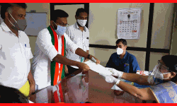 തവനൂര്‍ മണ്ഡലം എസ്ഡിപിഐ സ്ഥാനാര്‍ഥി ഹസ്സന്‍ ചിയ്യാനൂര്‍ പത്രിക നല്‍കി