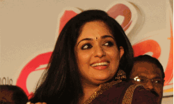 നടിയെ അക്രമിച്ച കേസ്: കാവ്യാ മാധവന്‍ കോടതിയില്‍ ഹാജരായി