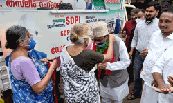 മഞ്ചേരിയില്‍ തസ്‌ലീം റഹ്മാനിക്ക് ഊഷ്മളമായ സ്വീകരണം