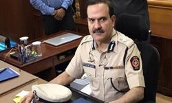 ബിജെപി നേതാക്കളെ കേസില്‍ പെടുത്താന്‍ സമ്മര്‍ദ്ദം ചെലുത്തുന്നു; മുന്‍ മുംബൈ പോലിസ് കമ്മീഷണര്‍ സുപ്രിംകോടതിയില്‍