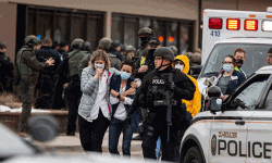 അമേരിക്കയില്‍ സൂപ്പര്‍ മാര്‍ക്കറ്റില്‍ വെടിവെപ്പ്; പോലിസ് ഓഫിസര്‍ ഉള്‍പ്പടെ 10 പേര്‍ കൊല്ലപ്പെട്ടു