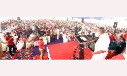 കേരളത്തെ തൊഴിലന്വേഷകരില്ലാത്ത സംസ്ഥാനമാക്കി മാറ്റും: പിണറായി