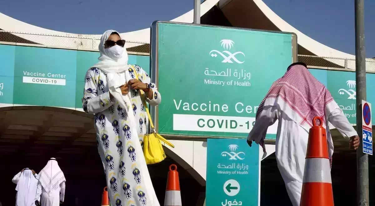 വാക്‌സിന്‍ എടുക്കുക, അല്ലെങ്കില്‍ നെഗറ്റീവ് സര്‍ട്ടിഫിക്കറ്റ് ഹാജരാക്കുക; കര്‍ശന നിര്‍ദേശവുമായി സൗദി