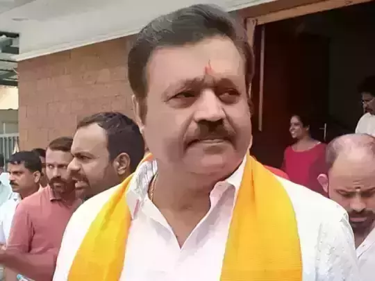 ഇത്തവണ തൃശൂര്‍ എടുക്കുകയല്ല, ജനങ്ങള്‍ തരുമെന്ന് സുരേഷ് ഗോപി