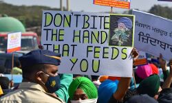 เดเตผเดทเด เดธเดฎเดฐเด เดจเดพเดฒเต เดฎเดพเดธเด เดชเดฟเดจเตเดจเดฟเดเตเดจเตเดจเต; เดจเดพเดณเต เดญเดพเดฐเดคเต เดฌเดจเตเดฆเต เดเตผเดทเด เดธเดฎเดฐเด เดจเดพเดฒเต เดฎเดพเดธเด เดชเดฟเดจเตเดจเดฟเดเตเดจเตเดจเต; เดจเดพเดณเต เดญเดพเดฐเดคเต เดฌเดจเตเดฆเต