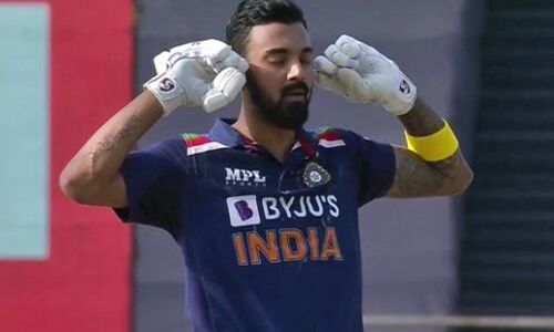 വിമര്‍ശകര്‍ക്ക് മറുപടിയായി രാഹുലിന്റെ സെഞ്ചുറി സെലിബ്രേഷന്‍