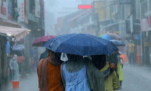 മൂന്ന് ജില്ലകളില്‍ കാറ്റിനും മഴക്കും സാധ്യത