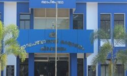 തൊഴില്‍ നികുതി വിവരങ്ങള്‍ സൂക്ഷിക്കാത്ത കിഴക്കമ്പലം പഞ്ചായത്ത് ഉദ്യോഗസ്ഥര്‍ക്കെതിരെ നടപടി ആവശ്യപ്പെട്ട് പരാതി