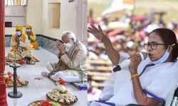 മോദിയുടെ വിസ റദ്ദാക്കണം, തിരഞ്ഞെടുപ്പ് കമ്മീഷനെ സമീപിക്കും; പ്രധാനമന്ത്രിയുടെ ബംഗ്ലാദേശ് സന്ദര്‍ശനത്തിനെതിരേ മമത