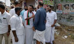 എസ്ഡിപിഐ സ്ഥാനാര്‍ഥി ഹസ്സന്‍ ചിയ്യാനൂര്‍ മംഗലത്ത് പര്യടനം നടത്തി