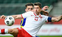 പരിക്ക്; ഇംഗ്ലണ്ടിനെതിരെ ലെവന്ഡോസ്കി കളിക്കില്ല പരിക്ക്; ഇംഗ്ലണ്ടിനെതിരെ ലെവന്ഡോസ്കി കളിക്കില്ല