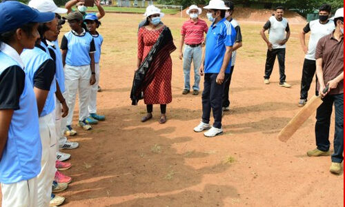 വോട്ടര്‍ ബോധവല്‍ക്കരണവുമായി ചക്‌ദേ കണ്ണൂര്‍ ക്രിക്കറ്റ്