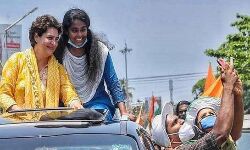 യഥാര്ത്ഥ സ്വര്ണം കേരളത്തിലെ ജനങ്ങള്; മുഖ്യമന്ത്രിയുടെ ശ്രദ്ധ വിദേശ സ്വര്ണത്തിലെന്ന് പ്രിയങ്ക യഥാര്ത്ഥ സ്വര്ണം കേരളത്തിലെ ജനങ്ങള്; മുഖ്യമന്ത്രിയുടെ ശ്രദ്ധ വിദേശ സ്വര്ണത്തിലെന്ന് പ്രിയങ്ക