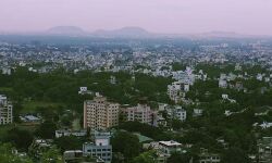 പൂനെയില്‍ നാളെ മുതല്‍ ഒരാഴ്ച  12 മണിക്കൂര്‍ കര്‍ഫ്യൂ;  ഹോം ഡെലിവറിക്ക് മാത്രം അനുമതി