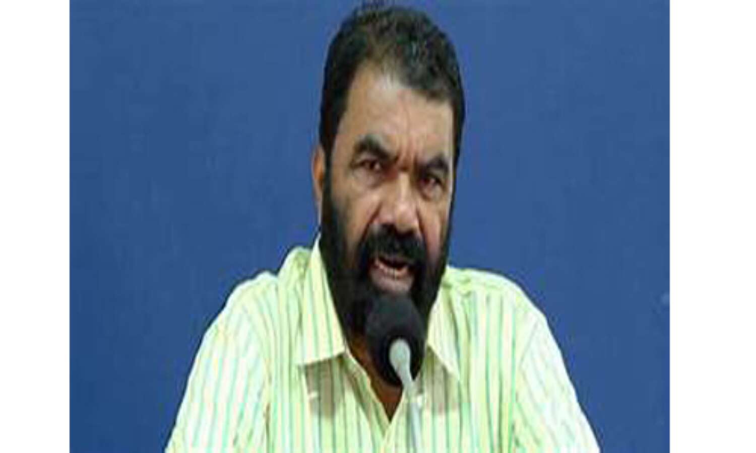 നേമത്ത് താന് ദേശാടനക്കിളിയല്ലെന്ന് വി ശിവന്കുട്ടി നേമത്ത് താന് ദേശാടനക്കിളിയല്ലെന്ന് വി ശിവന്കുട്ടി