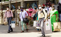 കൊവിഡ് പ്രതിരോധം: എറണാകുളത്ത് അധികമായി സജ്ജമാക്കിയത് 1647 പോളിംഗ് ബൂത്തുകള്‍