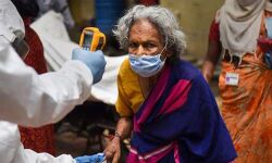 മഹാരാഷ്ട്രയില്‍ കൊവിഡ് കേസുകള്‍ കുതിച്ചുയരുന്നു; ആശുപത്രികളില്‍ ഓക്‌സിജന്‍ ക്ഷാമം രൂക്ഷം