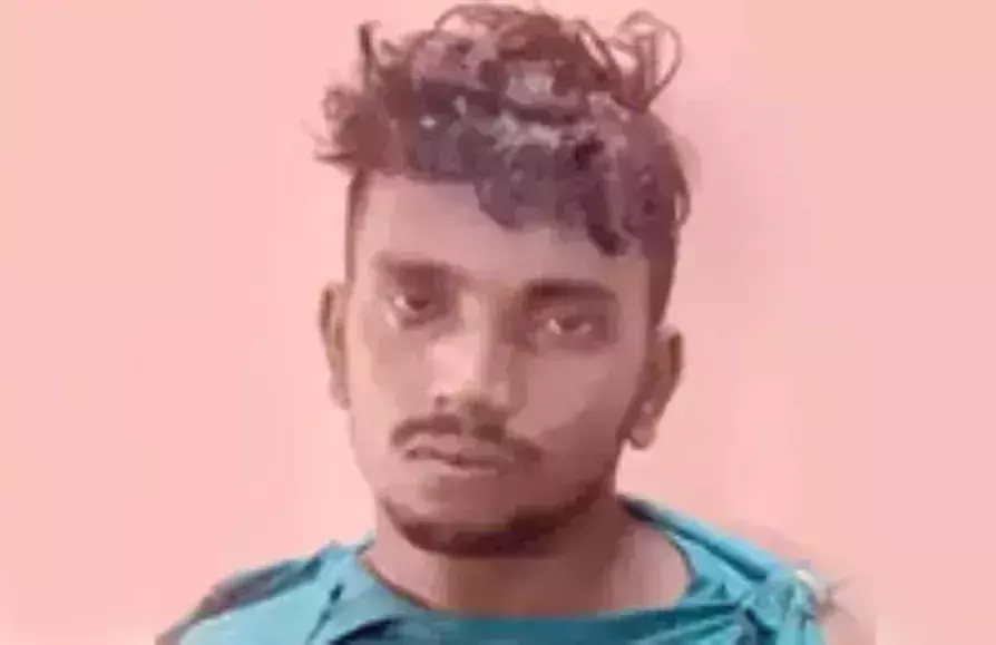 വൈദ്യപരിശോധനയ്ക്കെത്തിച്ച മോഷണക്കേസ് പ്രതി മുങ്ങി; ഒടുവില് സാഹസികമായി പിടികൂടി വൈദ്യപരിശോധനയ്ക്കെത്തിച്ച മോഷണക്കേസ് പ്രതി മുങ്ങി; ഒടുവില് സാഹസികമായി പിടികൂടി